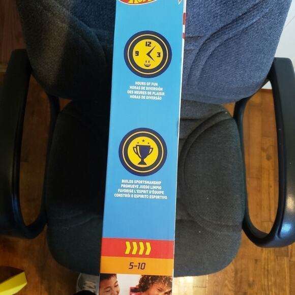 NEW HOT Wheels spinwheel challenge action set - Picture 9 of 9